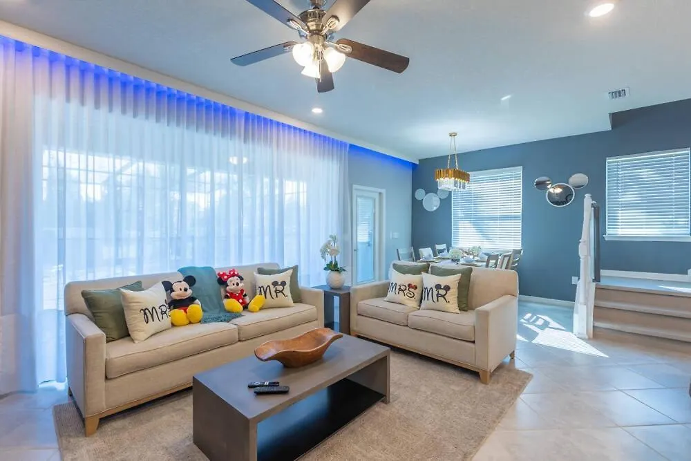 Thematic House Private Poolgame Roomresort Davenport United States